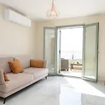 Thisefs Luxury Kefalonia מלון דירות