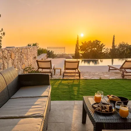 Thisefs Luxury Kefalonia Aparthotel *